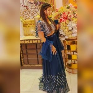 Meet your Posher, Priya